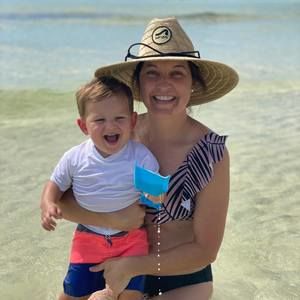 Meet your Posher, Teia